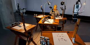 Robot Berjiwa Seni Lukis Wajah